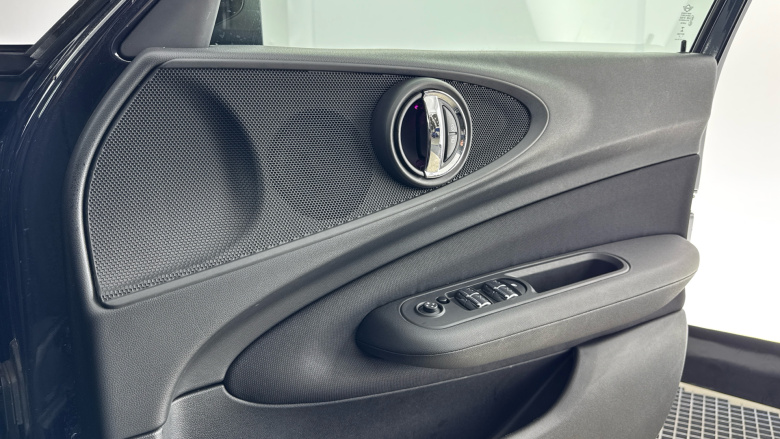 MINI Clubman 1.5 Cooper Classic 6dr Petrol Estate